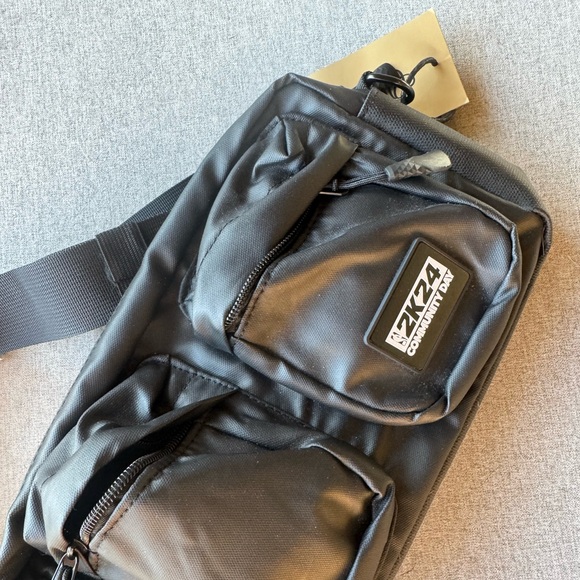 Black Leather Fanny Pack Bag Exclusive 2K24 Community Day Merch - Picture 6 of 10